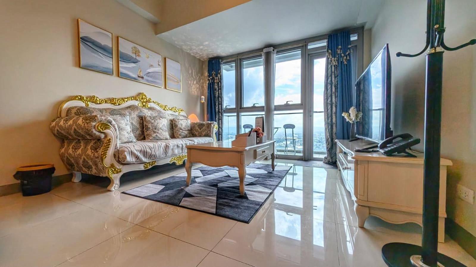 Eg Private House -Bgc Uptown Apart otel Taguig Dış mekan fotoğraf