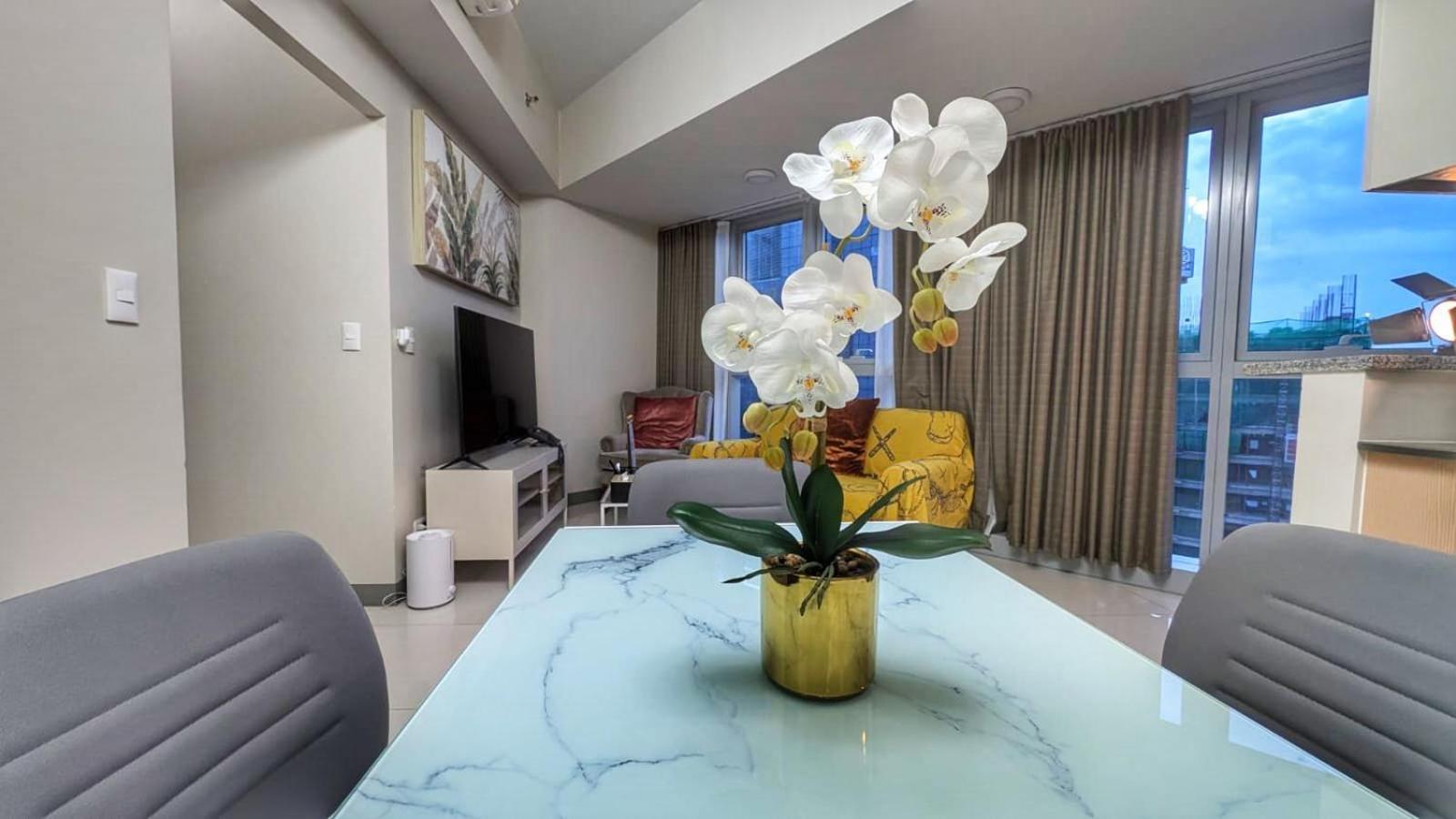 Eg Private House -Bgc Uptown Apart otel Taguig Dış mekan fotoğraf