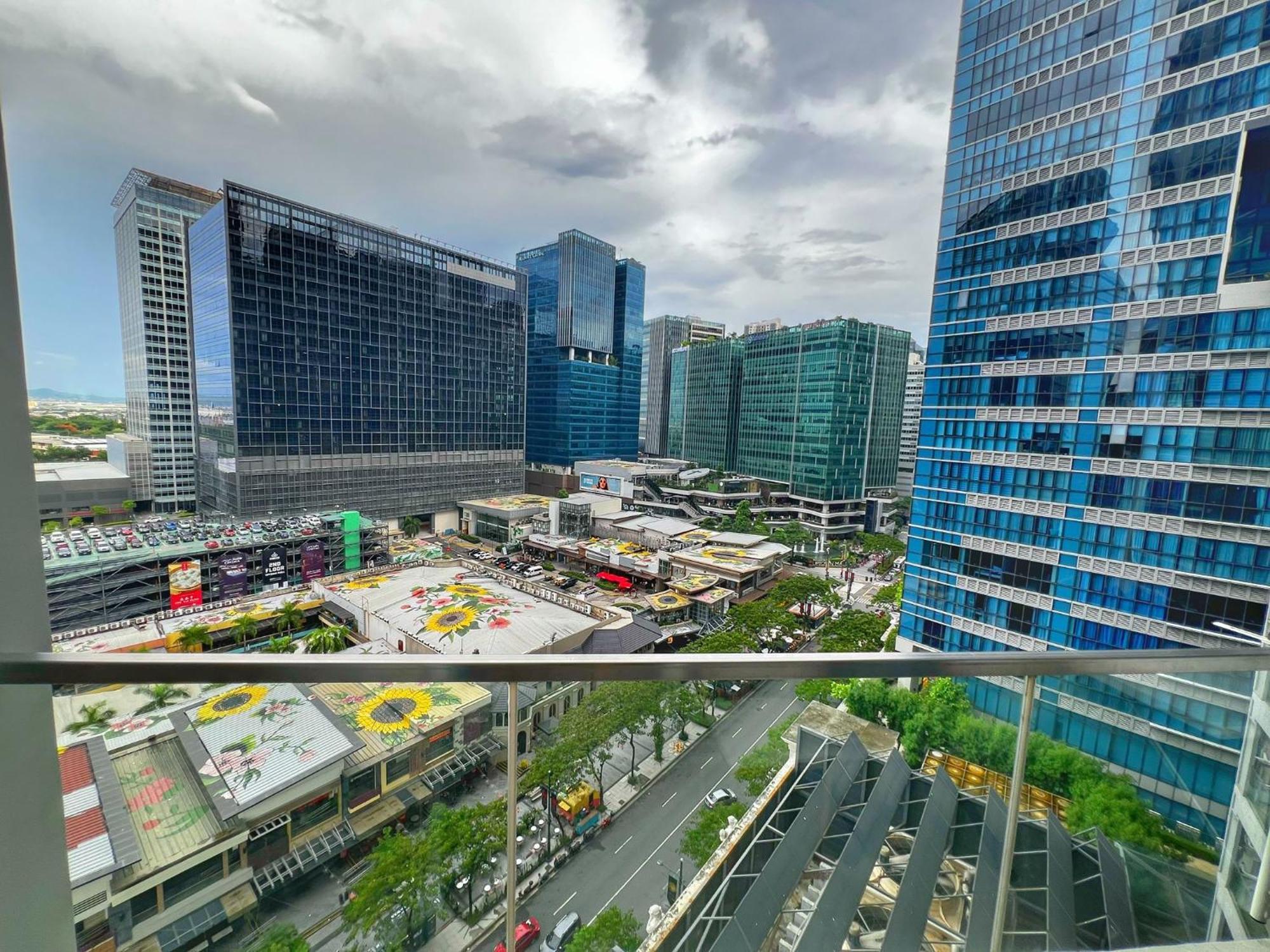 Eg Private House -Bgc Uptown Apart otel Taguig Dış mekan fotoğraf