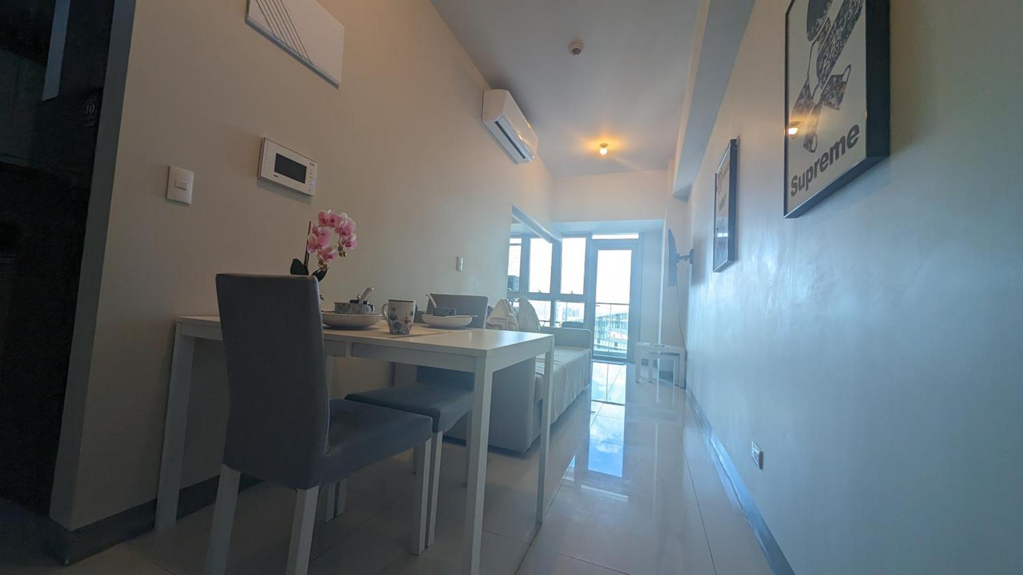 Eg Private House -Bgc Uptown Apart otel Taguig Dış mekan fotoğraf